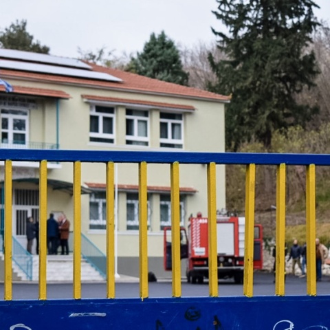 Στιγμιότυπο από το σχολείο στις Σέρρες όπου καταγράφηκε έκρηξη σε λέβητα που στέρησε τη ζωή σε 11χρονο μαθητή