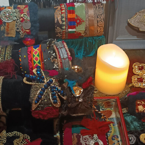 Λέλα Αρβανίτη: Πολιτισμικό ταξίδι σε παζάρια της Ανατολής, στα βάθη της Ινδίας