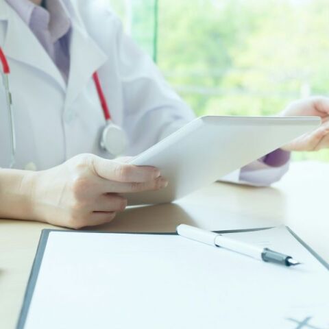 Πανελλήνιος Ιατρικός Σύλλογος: Ενιαία πλατφόρμα γιατρών όλης της χώρας - Φραγμός στους παραπλανητικούς τίτλους και τα περιστατικά αντιποίησης επαγγέλματος