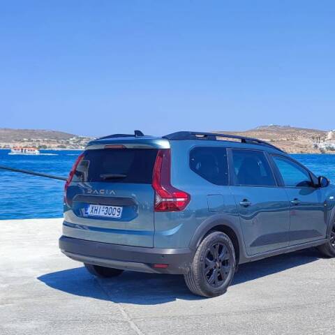 Το 7θέσιο Dacia Jogger LPG έχει αυτονομία πάνω από 1000 χλμ, είναι προσιτό και απίστευτα οικονομικό