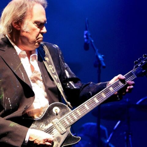 Ο Νιλ Γιανγκ εξέφρασε τη στήριξή του στην Κάμαλα Χάρις - Ο θρυλικός ρόκερ εξηγεί τους λόγους για τους οποίους στηρίζει την υποψήφια των Δημοκρατικών.