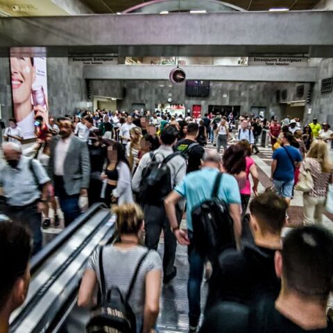 Απειλή για βόμβες σε κεντρικά σημεία της Αθήνας