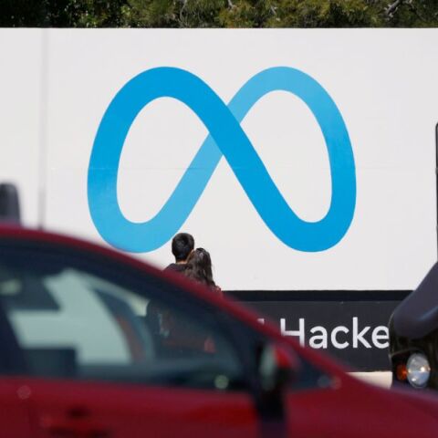 Η Meta απολύει προσωπικό που χρησιμοποίησε κουπόνια φαγητού για να αγοράσει οικιακά είδη - Εκτός εργασίας περίπου 24 υπάλληλοι.