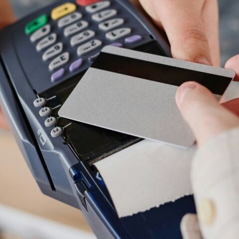 Στις 407.000 οι διασυνδέσεις POS με ταμειακές μηχανές και συστήματα ERP - Αύξηση ηλεκτρονικών πληρωμών - Τα αποτελέσματα στην καταπολέμηση της φοροδιαφυγής