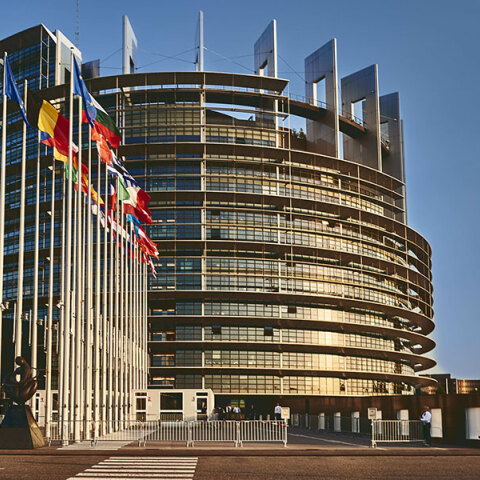 5 καμπάνιες που άλλαξαν τον τρόπο που βλέπουμε την Ευρώπη