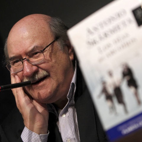 Αντόνιο Σκάρμετα