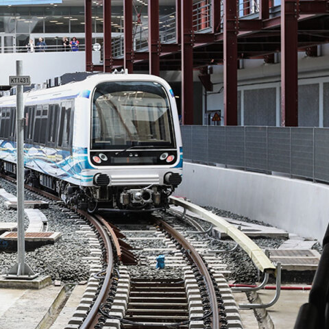 Μεγάλη αγωνία για το logo του μετρό της Θεσσαλονίκης