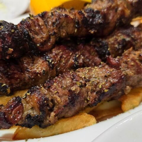 Στη Λιβαδειά για το θρυλικό της σουβλάκι και άλλες νοστιμιές