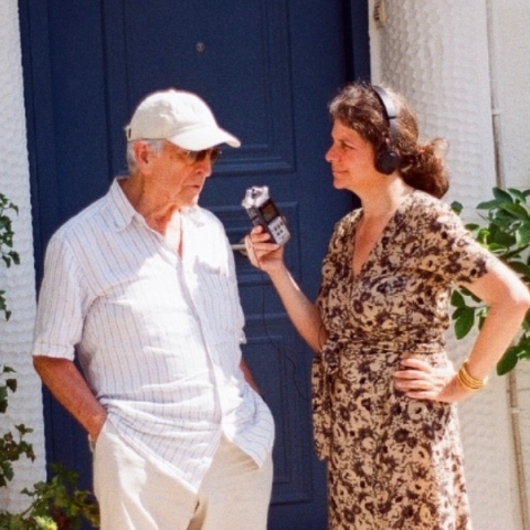 Julie Gavras: Ο πατέρας μου, ο γιος μου και ο ελληνικός εμφύλιος πόλεμος