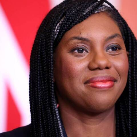 Κέμι Μπάντενοχ: Τι σημαίνει η εκλογή της στην ηγεσία των Συντηρητικών για το Ηνωμένο Βασίλειο