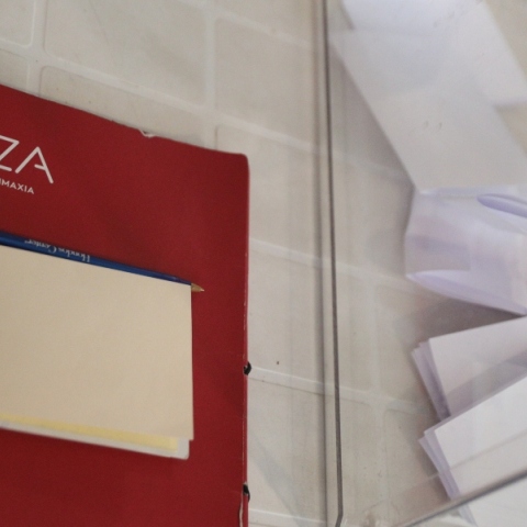 Τα πρώτα αποτελέσματα από τις κάλπες για τους συνέδρους στον ΣΥΡΙΖΑ