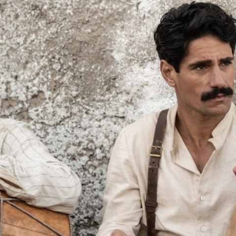 Ο Πάνος Βλάχος στον ρόλο του φιλήσυχου τσαγκάρη που μετατρέπεται σε serial killer 