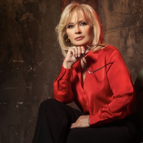 Η Νικολούλη και το θρίλερ της Αμαλιάδας 