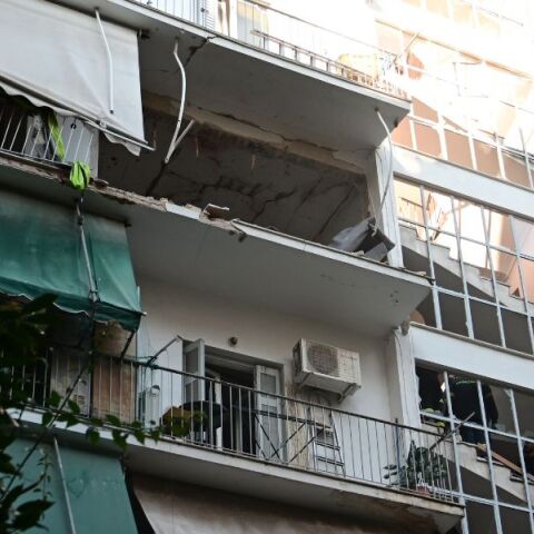 Αμπελόκηποι: Τι έδειξε η έκθεση του τμήματος ελέγχου κατασκευών της διεύθυνσης δόμησης του δήμου Αθηναίων για την έκρηξη σε διαμέρισμα