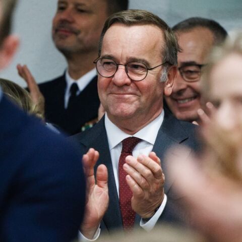 Γερμανία: Στον υπουργό Άμυνας Μπόρις Πιστόριους προτιμά η πλειοψηφία να δοθεί το χρίσμα του SPD για τον υποψήφιο καγκελάριο - Χαμηλή η αποδοχή του Σολτς.