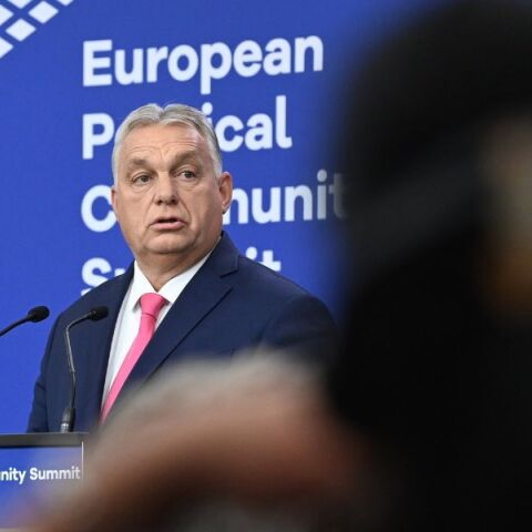 Βίκτορ Όρμπαν: Θέλουμε να κάνουμε την Ευρώπη μεγάλη ξανά, δηλώνει ο Ούγγρος πρωθυπουργός στην άτυπη σύνοδο κορυφής της ΕΕ. 