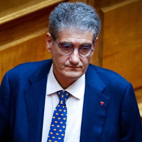 Συνέδριο ΣΥΡΙΖΑ - Καταγγελία του βουλευτή Χρήστου Γιαννούλη: Επιχείρησαν να με χτυπήσουν και με αποκαλούσαν φασισταριό μπροστά στο παιδί μου