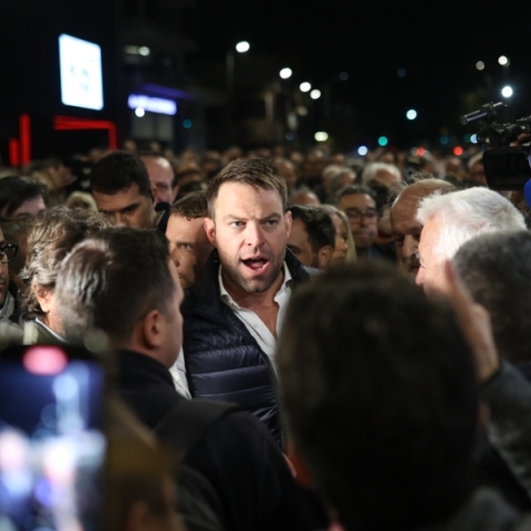 ΣΥΡΙΖΑ: Αενάως διασπώμενος