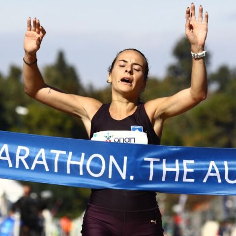 41ος Αυθεντικός Μαραθώνιος: Πρώτη και με ρεκόρ η Σταματία Νούλα - Η αθλήτρια του Ηρακλή έκανε την καλύτερη κούρσα της καριέρας της με χρόνο 2:40.19