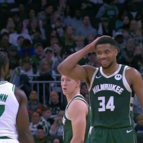 antetokounmpo1