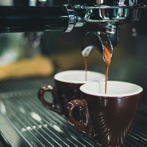 Ένα εσπρεσσάκι και γρήγορα