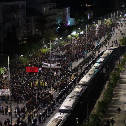 Εικόνες από την πορεία για τα 51 χρόνια από την εξέγερση του Πολυτεχνείου