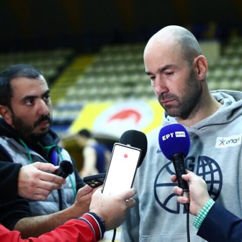 Ο Βασίλης Σπανούλης ανέφερε ότι την Κυριακή (24/11) η Εθνική ομάδα θα έχει παίκτες στη διάθεσή της από τον Παναθηναϊκό και τον Ολυμπιακό.