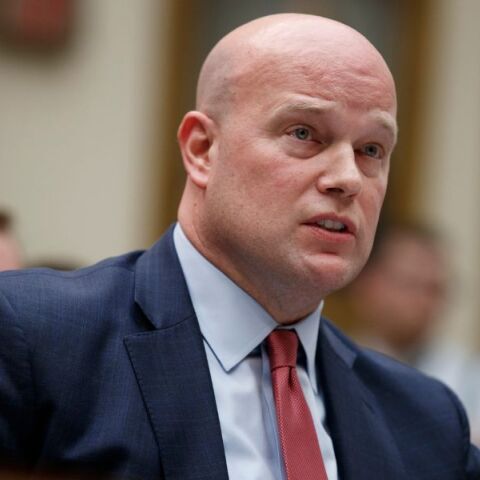 Ο Ντόναλντ Τραμπ επέλεξε τον Μάθιου Γουίτακερ ως υποψήφιό του για τη θέση του πρεσβευτή των ΗΠΑ στο ΝΑΤΟ - Πιστός συνεργάτης που διετέλεσε γενικός εισαγγελέας