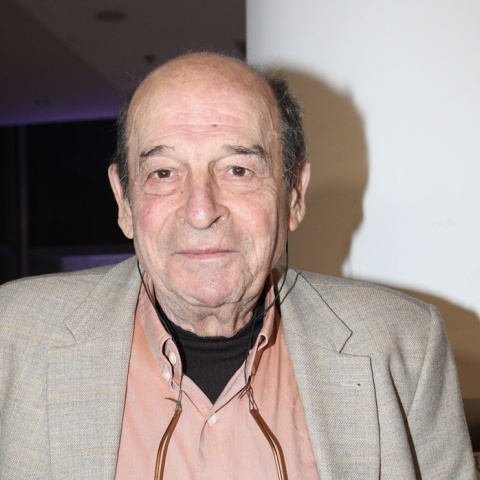 Μανούσος Μανουσάκης