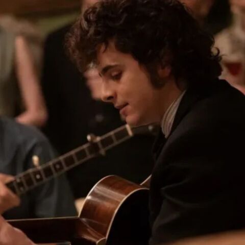 Επαινούν τον Τιμοτέ Σαλαμέ οι κριτικοί κινηματογράφου για τον ρόλο του ως Μπομπ Ντίλαν στο «A Complete Unknown» - Κάνουν λόγο για την ερμηνεία της χρονιάς.