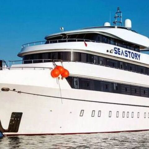 Αίγυπτος: Βυθίστηκε σκάφος με τουρίστες στην Ερυθρά Θάλασσα - Δεκάδες οι αγνοούμενοι