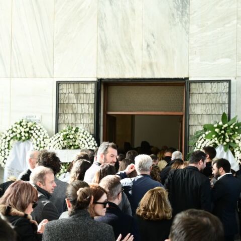 Το τελευταίο «αντίο» στον εκδότη Αντώνη Λυμπέρη