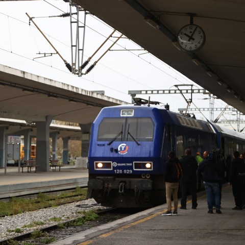 Τρένο σε σταθμό