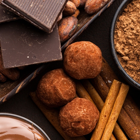 Μίξερ από τον Στέλιο Παρλιάρο: 11 συνταγές με σοκολάτα 