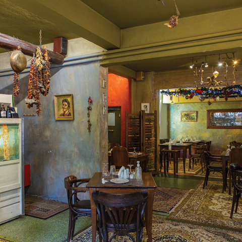 Κατσούρμπος: Στην πλατεία Προσκόπων για αυθεντική κρητική κουζίνα