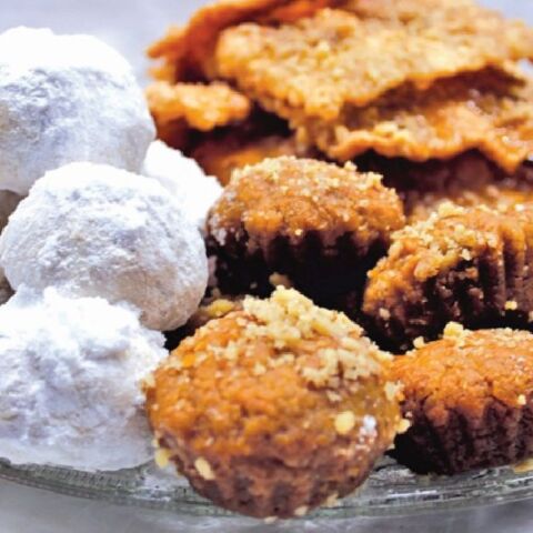 Ζαχαροπλαστείο Πετέκ