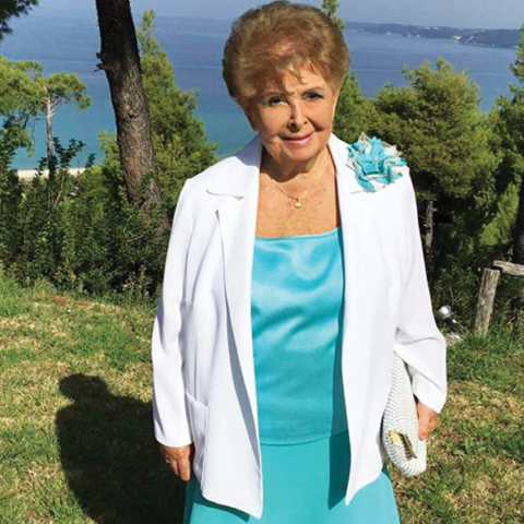 Σε βλέπω και σε ζηλεύω