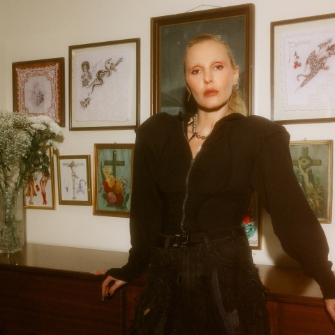 Η Τάμτα μιλάει για το νέο της EP «The Villain»