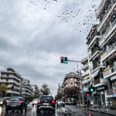 Κακοκαιρία Bora: Επικαιροποίηση έκτακτου δελτίου επικίνδυνων καιρικών φαινομένων - Eυρεία συντονιστική σύσκεψη παρουσία Κικίλια - Τι θα συμβεί στην Αττική