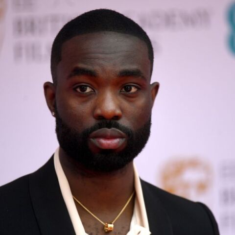 Το ΗΒΟ θέλει τον Πάπα Εσιέντου για τον ρόλο του Σέβερους Σνέιπ στην τηλεοπτική σειρά Χάρι Πότερ - Είναι ένας από τους πιο αγαπημένους χαρακτήρες του franchise. 