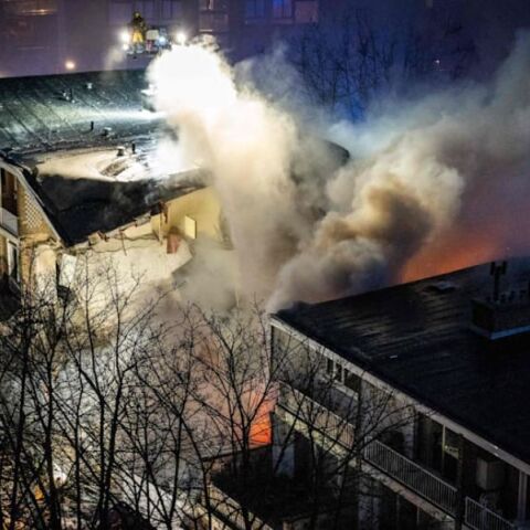 Έκρηξη σε πολυκατοικία στη Χάγη - Κατέρρευσε τριώροφη πολυκατοικία