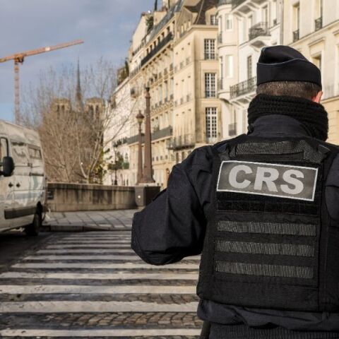 Ήταν αγνοούμενος στο Βέλγιο και εμφανίστηκε 10 μέρες μετά στη Γαλλία με συρματοπλέγματα στο σώμα του