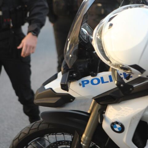 Θεσσαλονίκη: Μαχαίρωμα στο Καπάνι μπροστά στα μάτια περαστικών - Τραυματίστηκε ένας 39χρονος - Αναζητείται από την αστυνομία ο δράστης. 