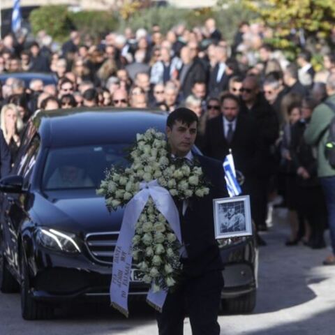 Κηδεία Νίκου Σαργκάνη