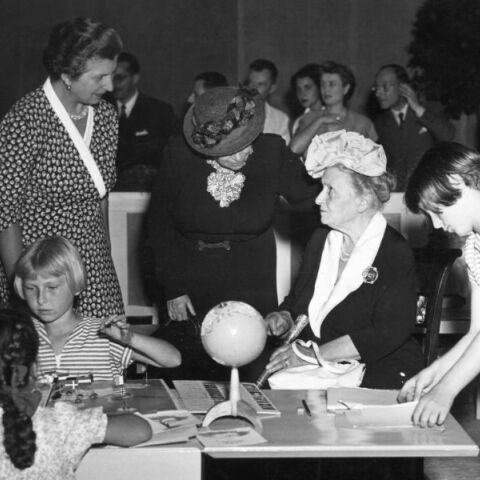 Μαρία Μοντεσσόρι: Σαν σήμερα 6 Ιανουαρίου ιδρύει το Casa dei Bambini στη Ρώμη