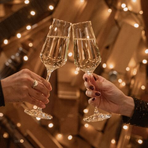 Τα πιο λαμπερά ρεβεγιόν της πόλης