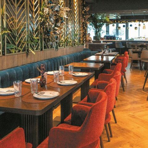 Nice n Easy Piraeus Tower