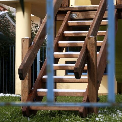 Δήμος Αθηναίων: Ανοιχτά θα παραμείνουν σχολικά προαύλια στις επτά Δημοτικές Κοινότητες της πόλης για την εορταστική περίοδο