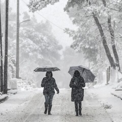 Σε αυτές τις περιοχές θα χιονίσει τα Χριστούγεννα - Τι θα γίνει την Πρωτοχρονιά