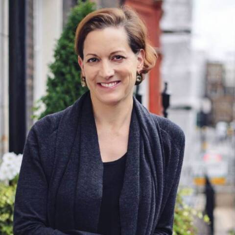 `Ανν Απλμπάουμ: Συνέντευξη στην Athens Voice